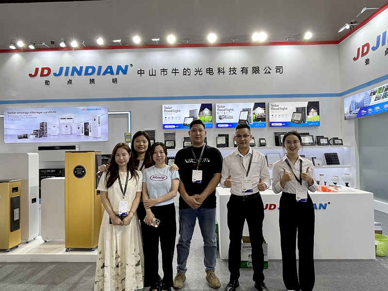 2025 Guangzhou International Lighting Exhibition (5) 2025 Guangzhou International Lighting Exhibition (5)